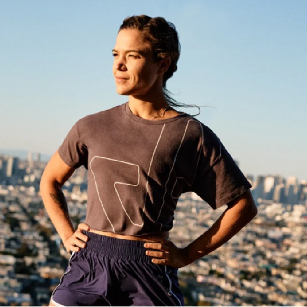 Tempo Women's Gray Graphic Crop Top Large